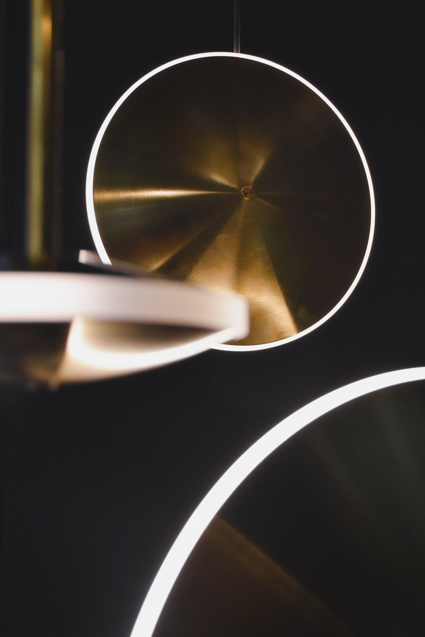 Graypants Chrona Horizontal Pendants